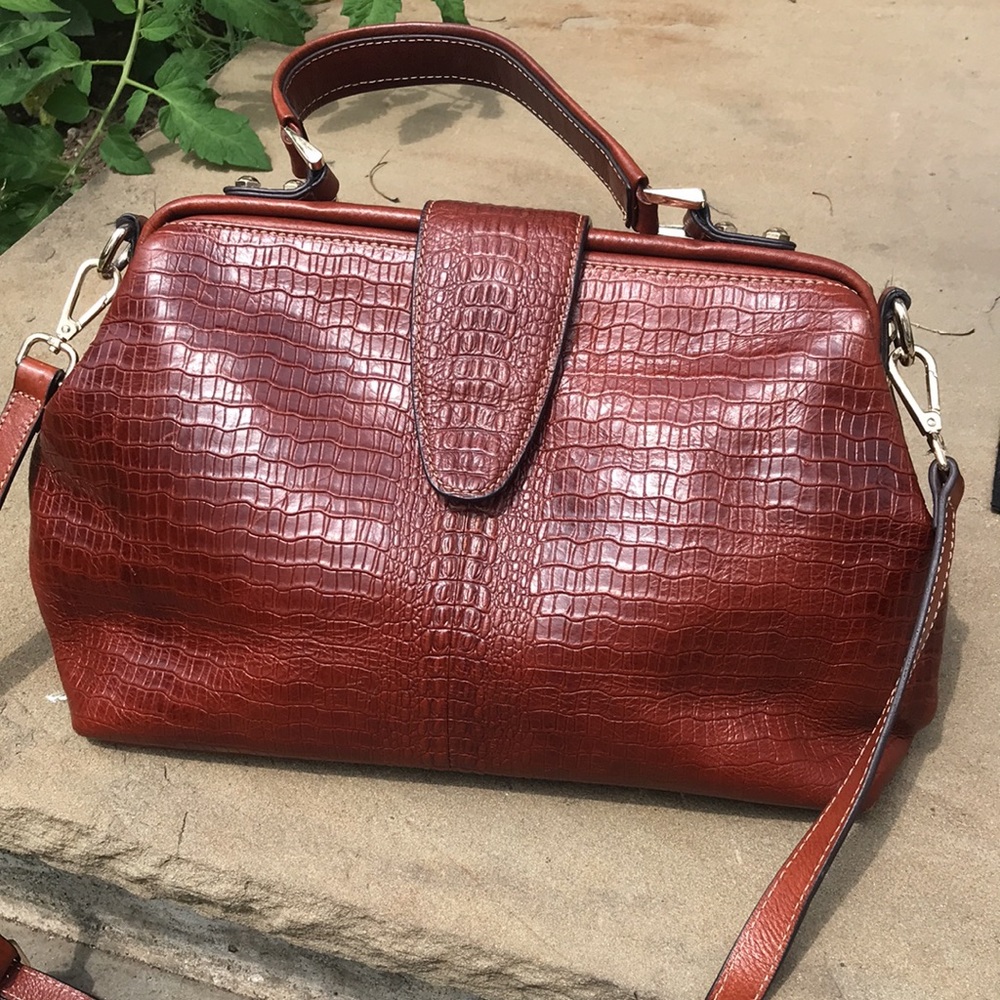 16 x 10 satchel / crossbody bag